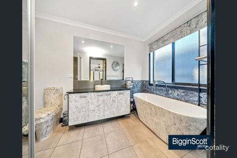 Property photo of 8 Noranda Circuit Harkness VIC 3337