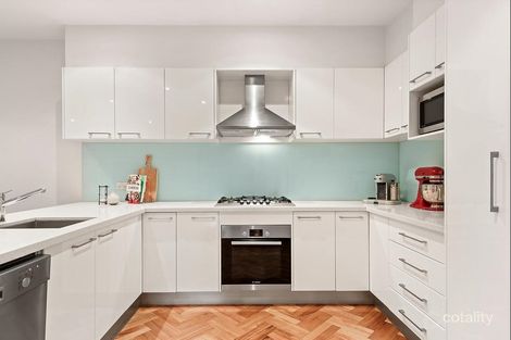 Property photo of 53 Peter Street Box Hill North VIC 3129