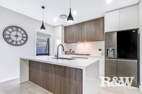 Property photo of 12A Starlight Place St Clair NSW 2759