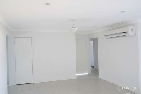 Property photo of 1/22 Retreat Crescent Narangba QLD 4504