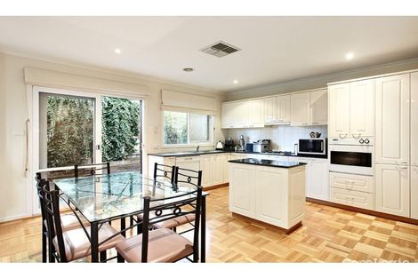 Property photo of 2/40 Summerhill Road Brighton East VIC 3187