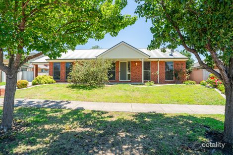 5 Oakmont Cct, West Wodonga, VIC 3690