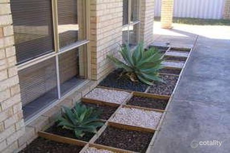 Property photo of 11 Warbrook Place Coodanup WA 6210