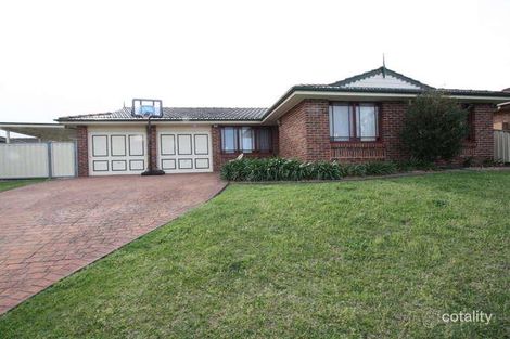 22 Shannon Pl, Kearns, NSW 2558