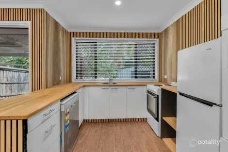 Property photo of 2/57 Corunna Crescent Ashmore QLD 4214