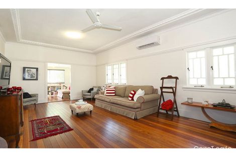Property photo of 27 Gainsborough Street Moorooka QLD 4105