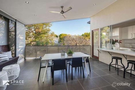 Property photo of 136 Arthur Terrace Red Hill QLD 4059