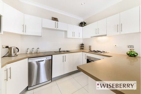 Property photo of 4/74 Napoleon Road Greenacre NSW 2190