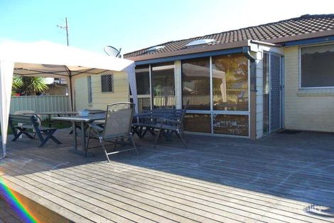 Property photo of 63 Kathleen White Crescent Killarney Vale NSW 2261