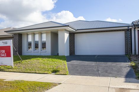 24 Fortitude Cct, Clyde, VIC 3978