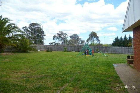 Property photo of 2 Boyer Place Minto NSW 2566