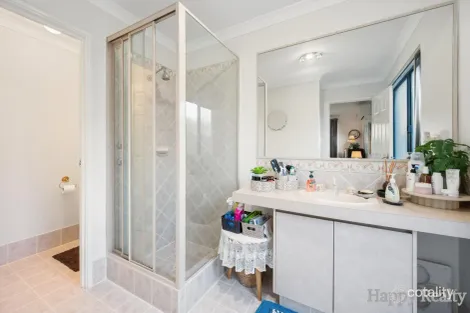 Property photo of 8 Ovadell Place Canning Vale WA 6155
