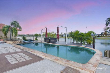 104 Cypress Dr, Broadbeach Waters, QLD 4218