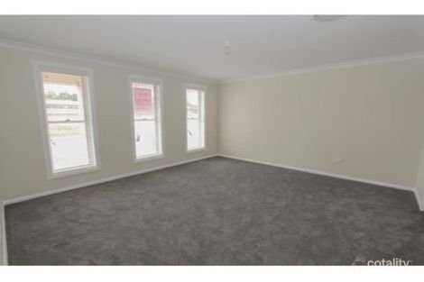 Property photo of 21 Barr Street Windradyne NSW 2795