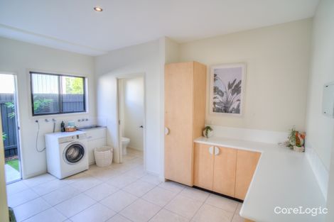 Property photo of 1/15 Dolphin Court Agnes Water QLD 4677