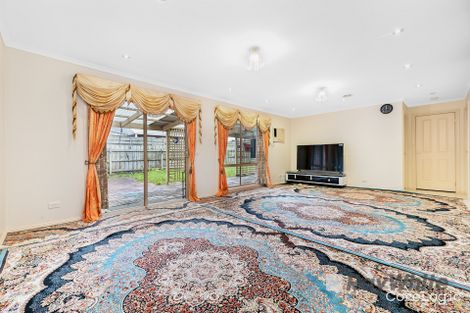 Property photo of 22 Sapphire Drive Hampton Park VIC 3976