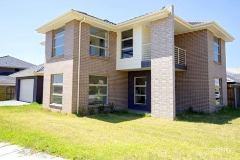 Property photo of 53 Graziers Way Carnes Hill NSW 2171