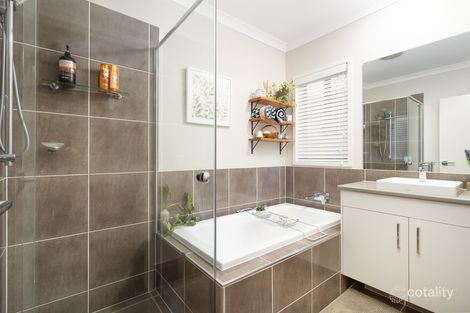 Property photo of 30 Paperbark Drive Ripley QLD 4306