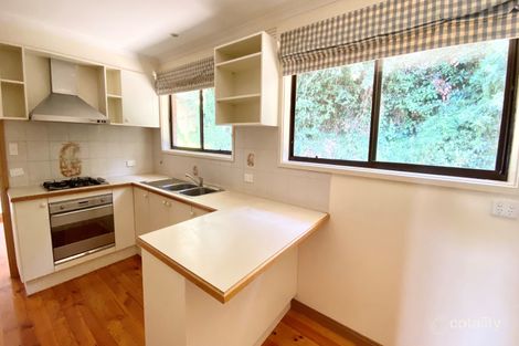 Property photo of 2/18 Glen Court Glen Waverley VIC 3150