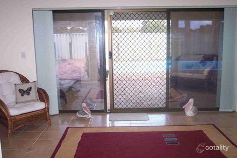 Property photo of 26 Excalibur Circle Camillo WA 6111