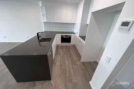 Property photo of 613/1 Waterside Retreat Birtinya QLD 4575