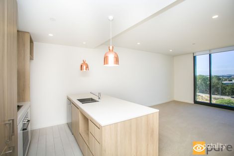 302/6 Baumea Way, Innaloo, WA 6018