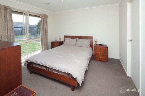 Property photo of 2 Cottrell Place Lynbrook VIC 3975