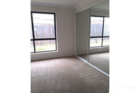 Property photo of 182 Macfarlane Burnet Avenue Macgregor ACT 2615