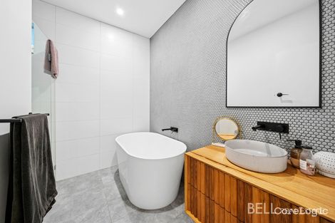 Property photo of 18 Queens Road Silvan VIC 3795