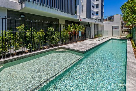 31/14-16 Bright Ave, Labrador, QLD 4215