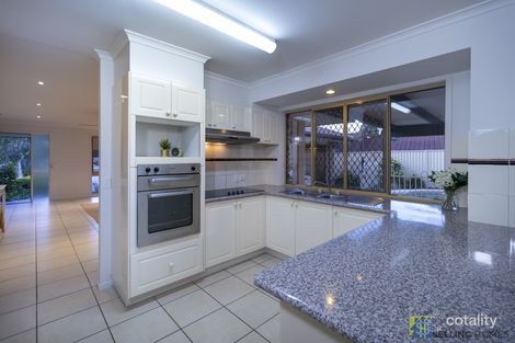 Property photo of 41 Avondale Road Sinnamon Park QLD 4073