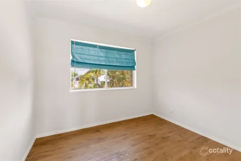 Property photo of 11/155 Wynnum Esplanade Wynnum QLD 4178