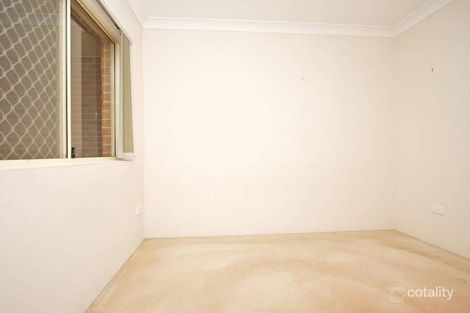 Property photo of 2/241-243 Old Windsor Road Old Toongabbie NSW 2146