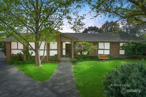 Property photo of 4 Penleigh Court Mount Waverley VIC 3149