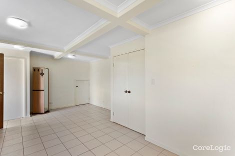 Property photo of 25 Lansdowne Street Newmarket QLD 4051