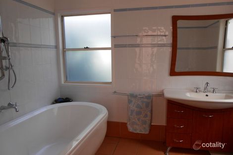 Property photo of 121 Palm Avenue Shorncliffe QLD 4017