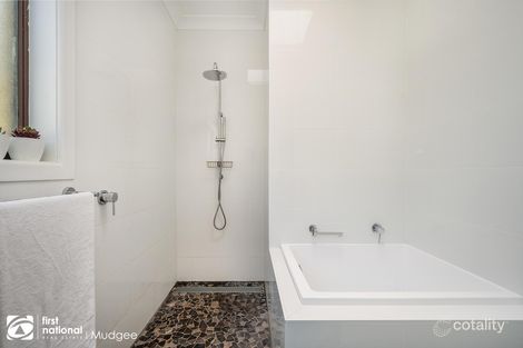 Property photo of 2/7-8 Fleetwood Avenue Mudgee NSW 2850