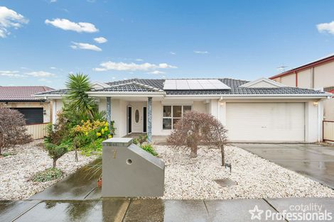 Property photo of 7 Hillcrest Drive Hillside VIC 3037