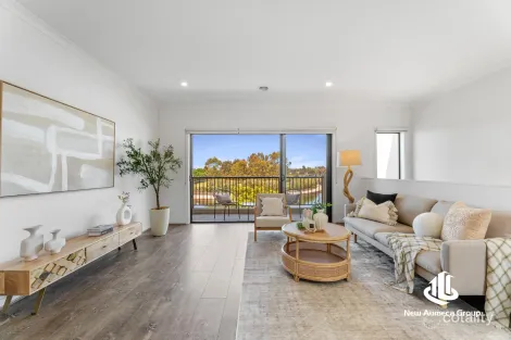 16 Yarramie Cct, Craigieburn, VIC 3064