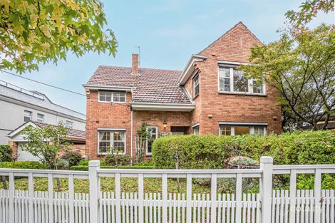 Property photo of 1 Cityview Road Balwyn North VIC 3104