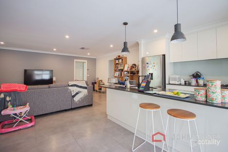 Property photo of 101 Brooklyn Drive Bourkelands NSW 2650