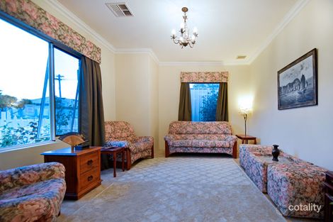 Property photo of 29 Delphine Avenue Dianella WA 6059