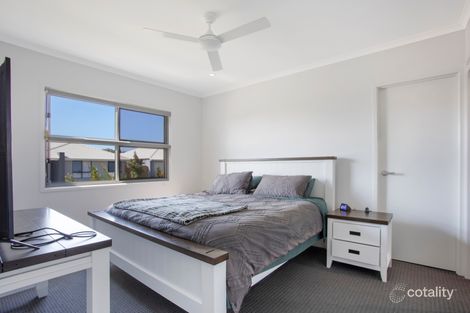 Property photo of 42 Sally Crescent Nirimba QLD 4551