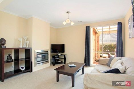 Property photo of 9 Hollington Way Berwick VIC 3806