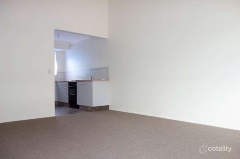Property photo of 9/11 Monash Road Loganlea QLD 4131