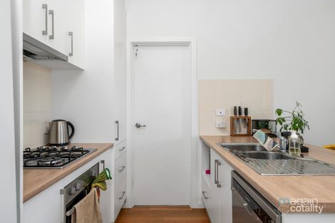 8 Sismey Rd, Christies Beach, SA 5165