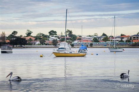 Property photo of 33 Canning Beach Road Applecross WA 6153