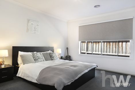 Property photo of 22 Remarkable Drive Mount Duneed VIC 3217