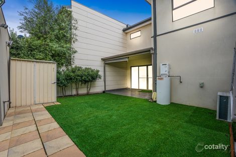 Property photo of 42 Grattan Cove Craigieburn VIC 3064