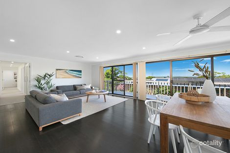 Property photo of 8 Canara Close Belmont North NSW 2280